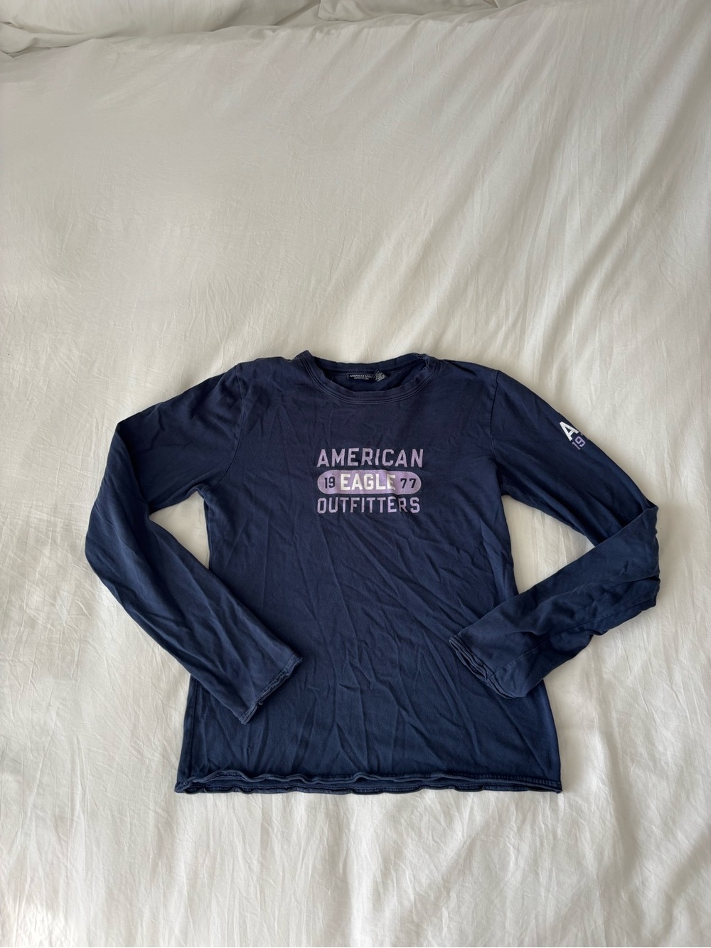 American Eagle Outfitters Y2K Navy Blue Long Sleeve Graphic Shirt Medium